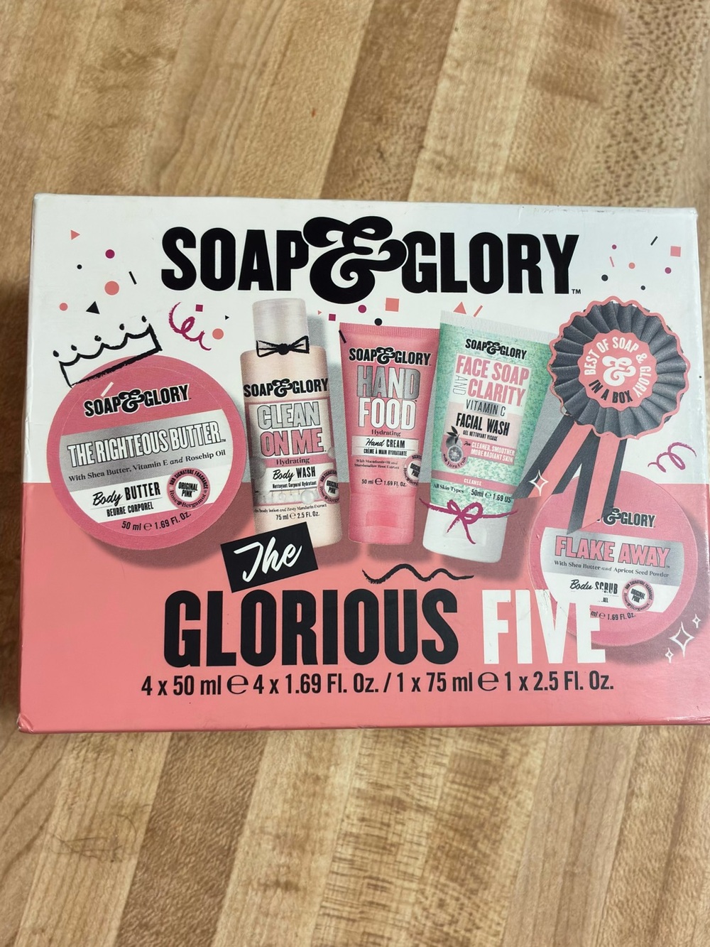 Soap & Glory Glorious Five Bath & Body Set in Pink and White